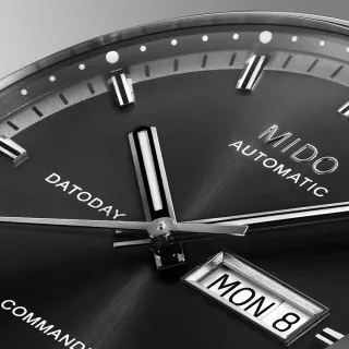 【MIDO 美度】官方授權 Multifort 先鋒系列80小時天文台矽游絲機械錶-灰黑x42mm(M0384311106100)