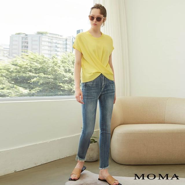 MOMA【MOMA】斜口設計窄管牛仔褲(藍色)