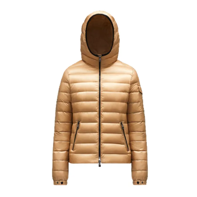 MONCLER】女款駝色連帽輕量羽絨外套(0號USA-XS、1號USA-S、2號USA-M、3