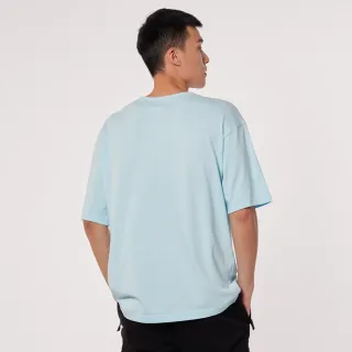 【JEEP】經典北極熊圖騰寬版短袖T恤-男女適穿(天空藍)