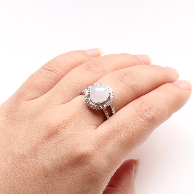 【寶石方塊】絲絲動人天然4克拉冰糯種白翡翠戒指-活圍設計