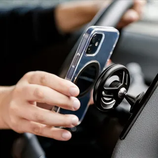 【SwitchEasy 美國魚骨】MagSafe 磁吸車用手機支架 兩色可選 iPhone適用(支架款/黏膠款)