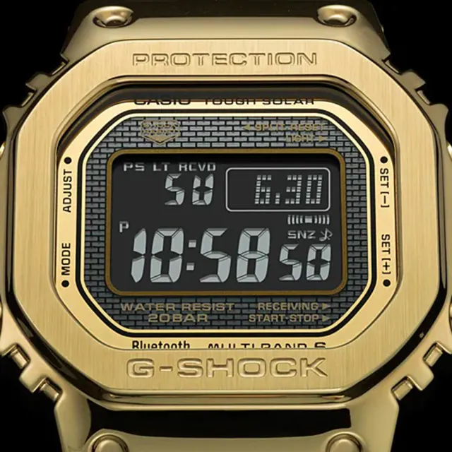 30%OFF SALE セール 未使用品。ラスト１個。CASIO G-SHOCK GMW-B5000GD