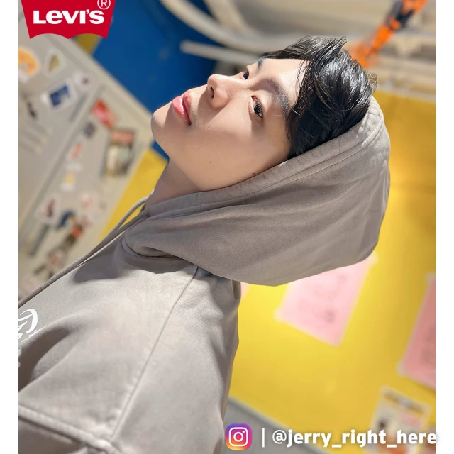 LEVIS【LEVIS】Fresh果漾系列 男款 寬鬆版重磅口袋帽T / 天然染色工藝 / 430GSM厚棉 月岩綠 人氣新品