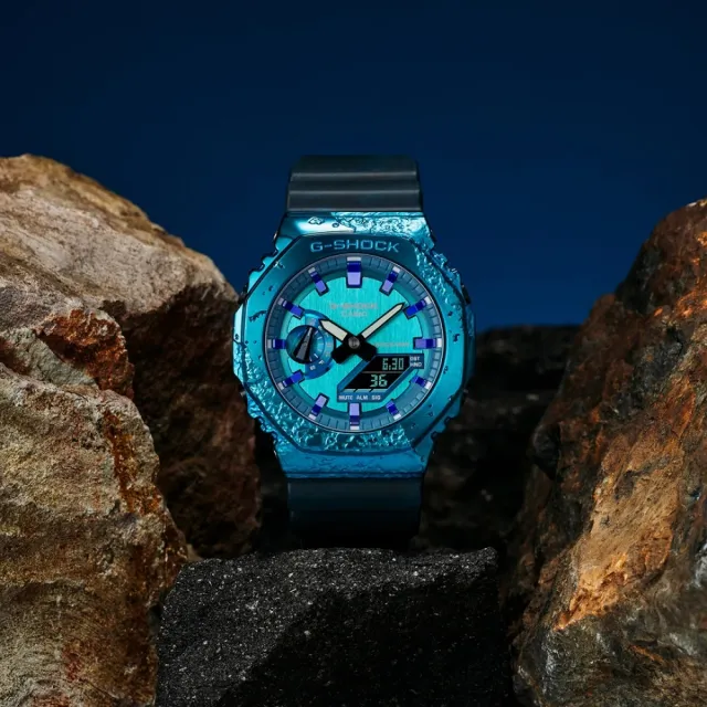 【CASIO 卡西歐】G-SHOCK 40周年 冒險者 寶石系列 雙顯腕錶(GM-2140GEM-2A)