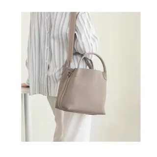 R.neTs 質感大容量頭層牛皮水桶包