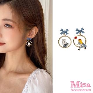 【MISA】韓國設計S925銀針不對稱愛麗絲夢遊仙境造型耳環(S925銀針耳環 不對稱耳環)