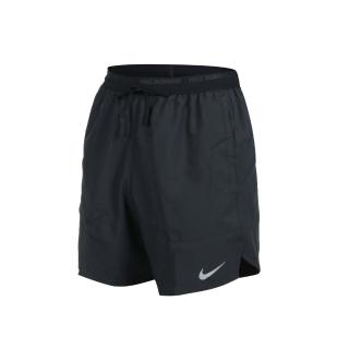 【NIKE 耐吉】男運動短褲-DRI-FIT 慢跑 路跑 三分褲 反光 平織 黑白(DM4742-010)