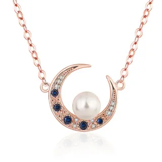 【Sayaka 紗彌佳】項鍊 飾品  輕奢彎月珍珠鑲鑽造型項鍊 -單一款式