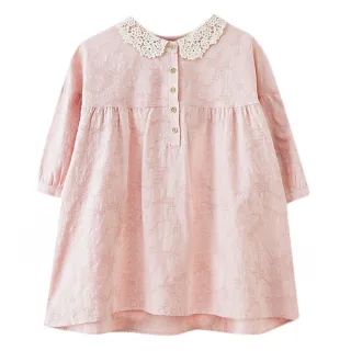 【艾美時尚】中大尺碼女裝 甜美娃娃領緹花百搭上衣。L-2XL(2色.現貨+預購)