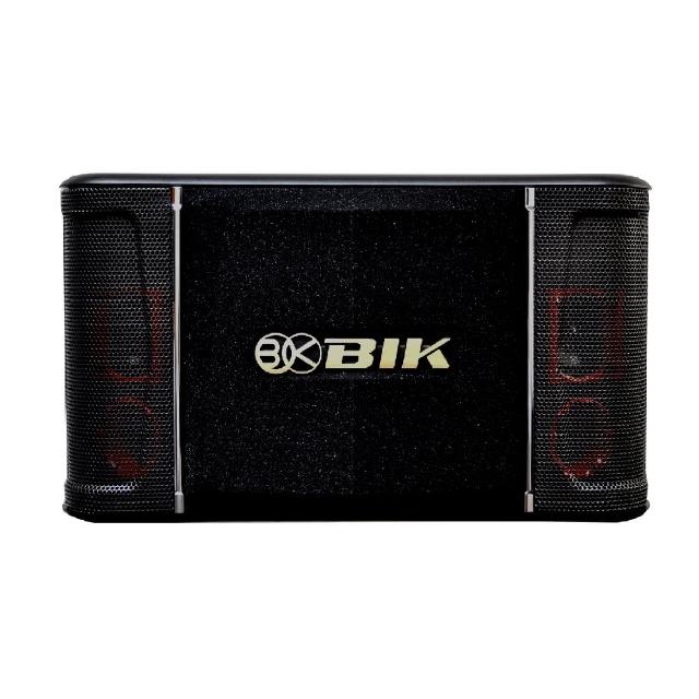 BIK BJ-S768 是一款多功能音響播放器，支援 DOLBY 音效技術，提供優異的影音體驗。適用於各種娛樂需求，具備 USB/SD 卡讀卡功能及其他進階功能。保固期為 1 年，主機享一年保固，消耗性產品如開關、USB/SD 讀卡器、喇叭單體及 AV 端子座保固 6 個月。消耗性零件如按鍵、旋鈕、遙控器及配件不列入免費維護範圍。購買後 7 日內功能性故障經確認可更換新品。例外情形如水災、火災、地震、雷擊、人為因素或擅自改裝不在保固範圍內。