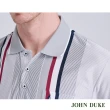 【JOHN DUKE 約翰公爵】男裝 吸濕排汗定位直條紋短袖胸袋POLO衫_灰/紅(15-2V9909)