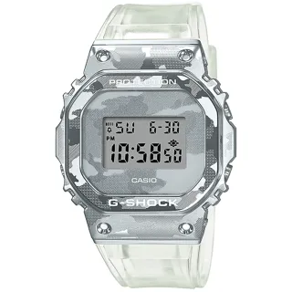 【CASIO 卡西歐】G-SHOCK 冰酷迷彩金屬電子手錶(GM-5600SCM-1)