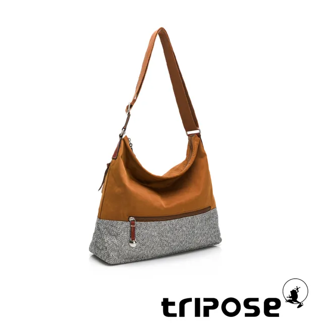 【tripose】漫遊系列岩紋輕巧側肩背包(稻禾駝)