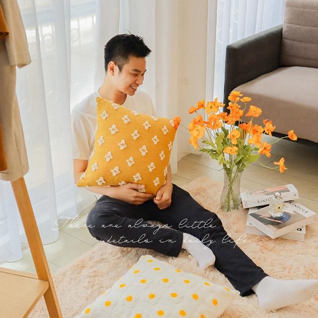 【指選好物】刺繡花朵抱枕(刺繡花朵抱枕 刺繡抱枕 圖案抱枕 刺繡圖案抱枕 花圖案抱枕)