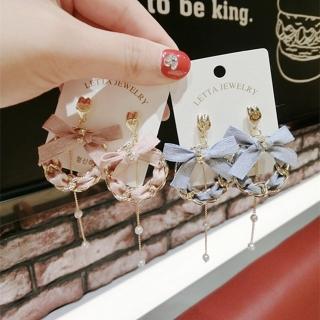 【BBHONEY】韓版耳環 優雅緞帶花圈蝴蝶結鑲鑽吊墜珍珠耳環 飾品(網美必備款)