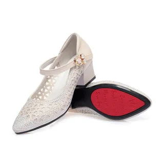 【MOM】真皮跟鞋 粗跟鞋/真皮頭層牛皮細緻燙鑽唯美繫帶粗跟鞋(米)