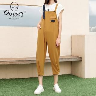 【OUWEY 歐薇】活力跳色工裝感口袋九分吊帶褲(芥黃色；S-L；3222167621)