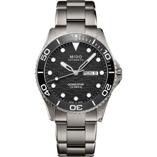 【MIDO 美度 官方授權】Ocean Star 200C海洋之星鈦金屬潛水機械錶(M0424304405100)