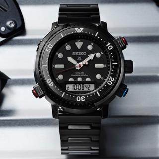 【SEIKO 精工】Prospex 限量阿諾雙顯小鮪魚罐頭40週年太陽能潛水錶-黑/46.9mm(SNJ037P1/H855-00C0SD)