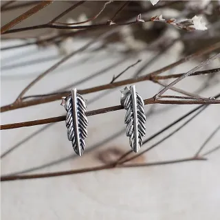 【BLUMA】男生個性耳環 羽毛純銀耳環 中性 復古(925純銀針式耳釘 泰銀圖騰 仿舊銀飾 飾品 
