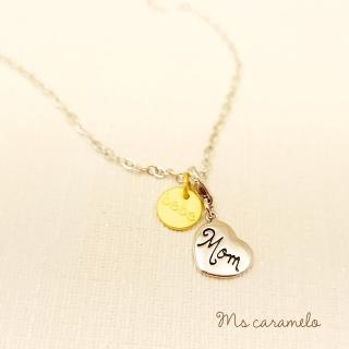 【焦糖小姐 Ms caramelo】媽咪項鍊 Mom 愛心項鍊(K白款)