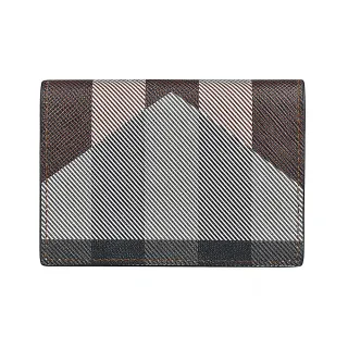【BURBERRY 巴寶莉】BURBERRY 壓印LOGO幾何格紋設計PVC3卡折疊卡包(深樺木棕)