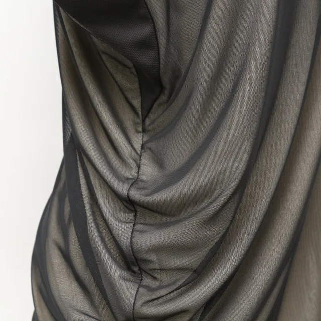 【ICHE 衣哲】Cop.Copine 法國原裝進口高彈網紗不對稱連袖造型上衣