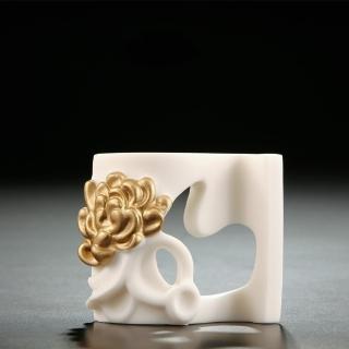 【Gallery Chuan 筌美術】怡然欣悅-小 Content - Chrysanthemum(石雕 送禮 藝品 藝術禮品 花卉)