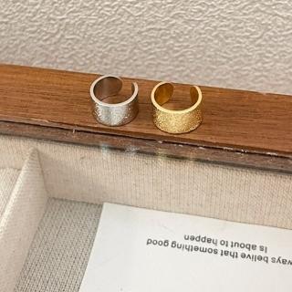 【NDM 南大門】金屬肌理質感 不對稱耳骨夾式耳環無耳洞耳扣耳夾耳窩夾(1個入)
