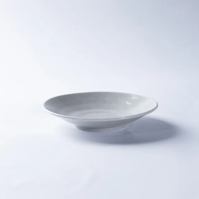 【NITORI 宜得利家居】超輕量圓皿 美濃燒 karu：ecle 銀灰釉 12CM(超輕量 圓皿 銀灰釉)