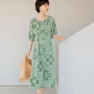 【OB 嚴選】兩穿式印花側開衩不易皺長洋裝 《DA9135》