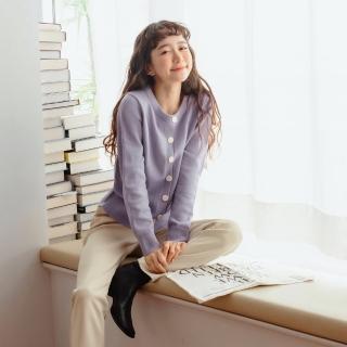 【OB 嚴選】包芯紗鈕釦造型暖和針織上衣外套 《FA2646》