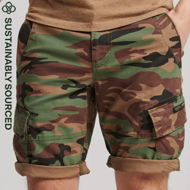 Superdry 男裝 休閒短褲 VTG CORE CARGO SHORT(迷彩)