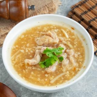 【輕煙】手工蒜味肉羹(羹肉300g+柴魚蒜味羹湯1500cc)