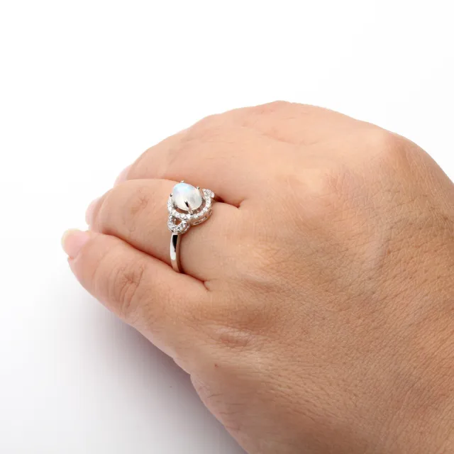 【寶石方塊】天然藍光月光石戒指-925銀飾-青藍冰水-活圍設計