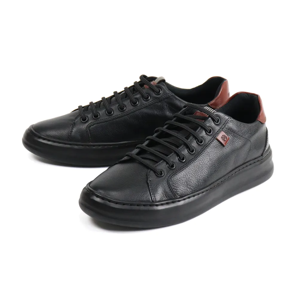 【Ferricelli】巴西時尚真皮平底休閒鞋 黑色(F58801-BL)