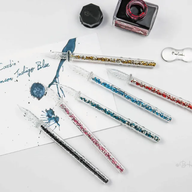 【pierre cardin 皮爾卡登】皮爾卡登 閃亮紫色玻璃筆(文創小品)