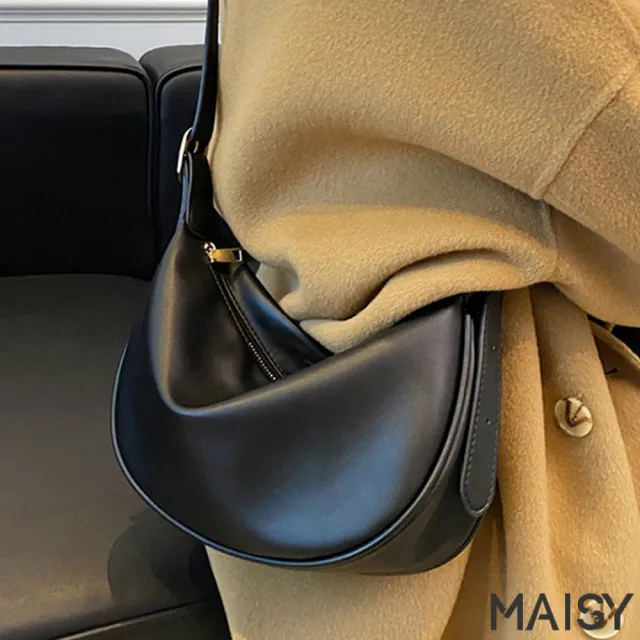【MAISY】時尚經典真皮斜背腋下包(真皮包包 現+預  黑色)