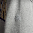 【MONCLER】新款 男款 胸前品牌英文名 長袖運動衫-灰色(S號、M號、L號)