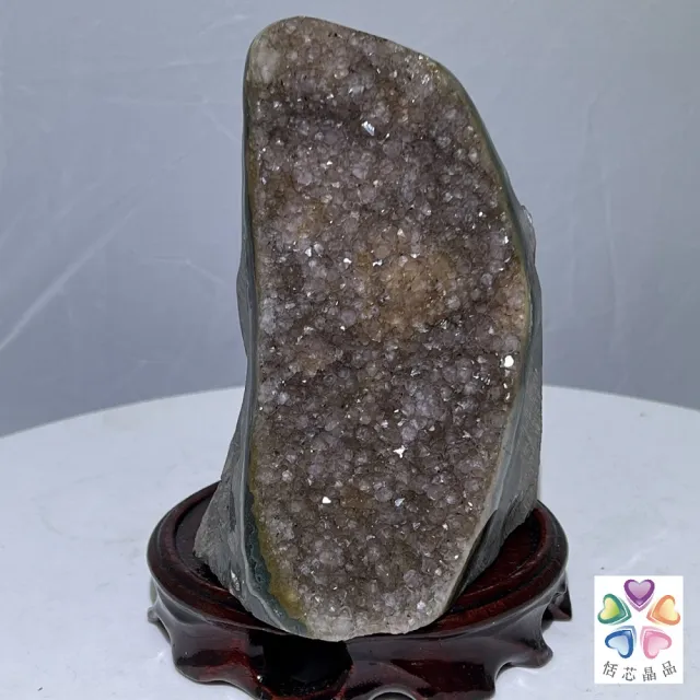 【恬芯晶品】天然招財意象彩色晶鎮 2000g以上款隨機出貨(烏拉圭天然水晶消磁淨化招財開運財位磁場運勢提升)