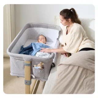 【L.A. Baby】多功能成長型床邊嬰兒床/遊戲床/0-3歲適用/附蚊帳 床墊 收納袋(瑰蜜粉)