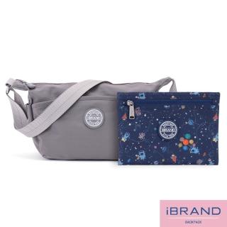 【iBrand】簡約百搭雙口袋斜側背包(自信灰)