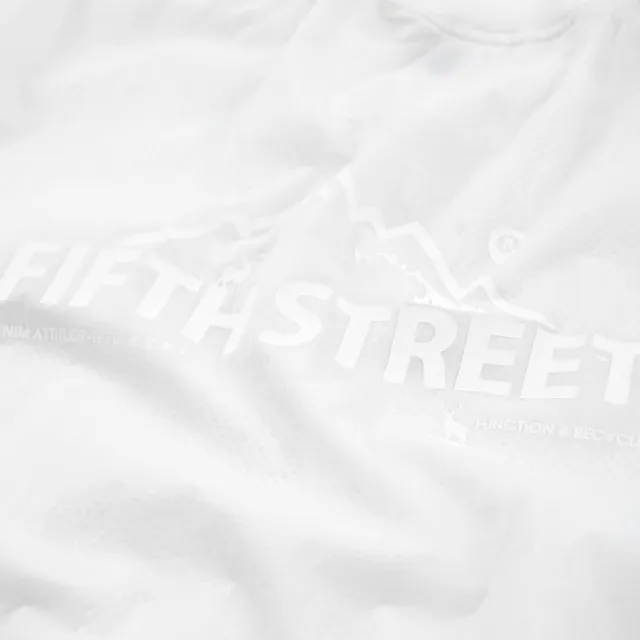 【5th STREET】中性  短t 短袖 上衣 t恤 TEE 夜光 logo 白色(570921)
