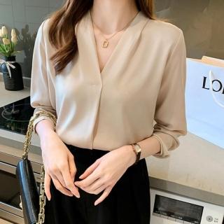【baibeauty 白鳥麗子】優雅氣質光澤感V領長袖上衣(V領上衣)