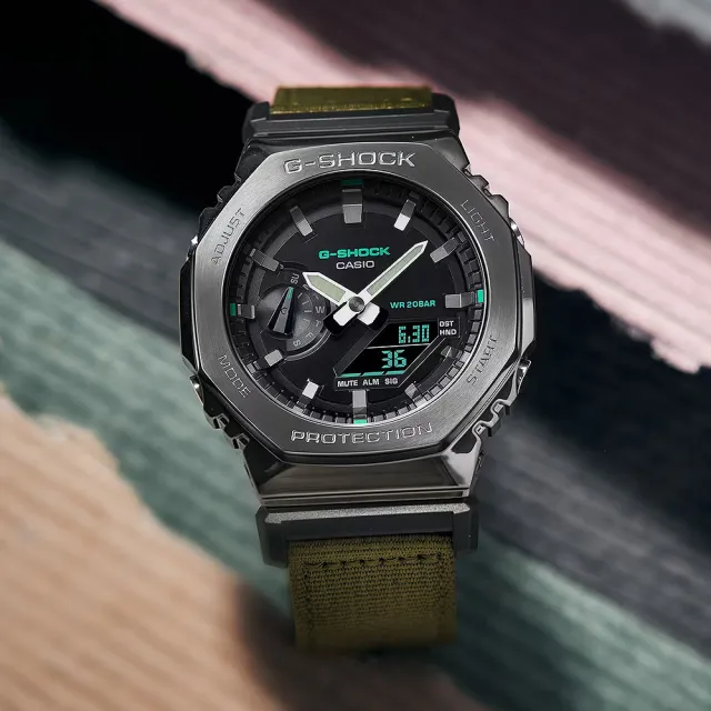 【CASIO 卡西歐】G-SHOCK 金屬八角防護構造雙顯錶 禮物 開學(GM-2100CB-3A/速)