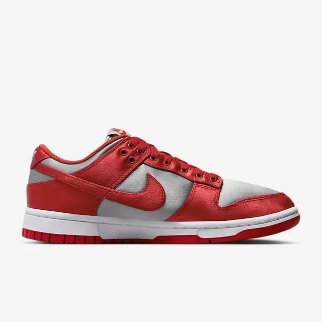 NIKE 耐吉】Wmns Dunk Low UNLV Satin 灰紅緞面絲綢女鞋紅色(DX5931