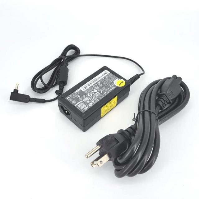 【Acer 宏碁】65W 變壓器 3.0*1.1mm 群光款(A315-55 A514-52 A514-54 S40-10 R7-371 R7-372 S5-371 S7-391)