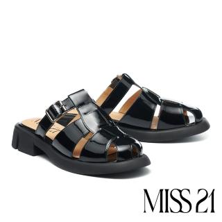 【MISS 21】叛逆簍空寬編織牛漆皮大頭厚底穆勒拖鞋(黑)
