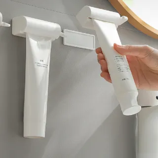 【便利生活】壁掛式擠牙膏器-2入(牙膏架 洗面乳 護手霜 擠壓夾 浴室收納 牙膏收納 牙膏擠壓器)